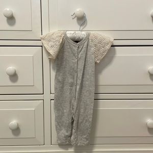 3-6 mos 7-for all mankind romper with lace sleeves